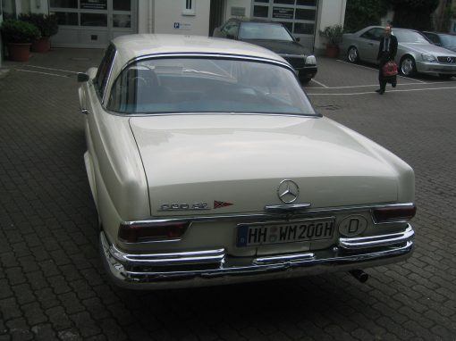 Mercedes-Benz 220SE, 1964