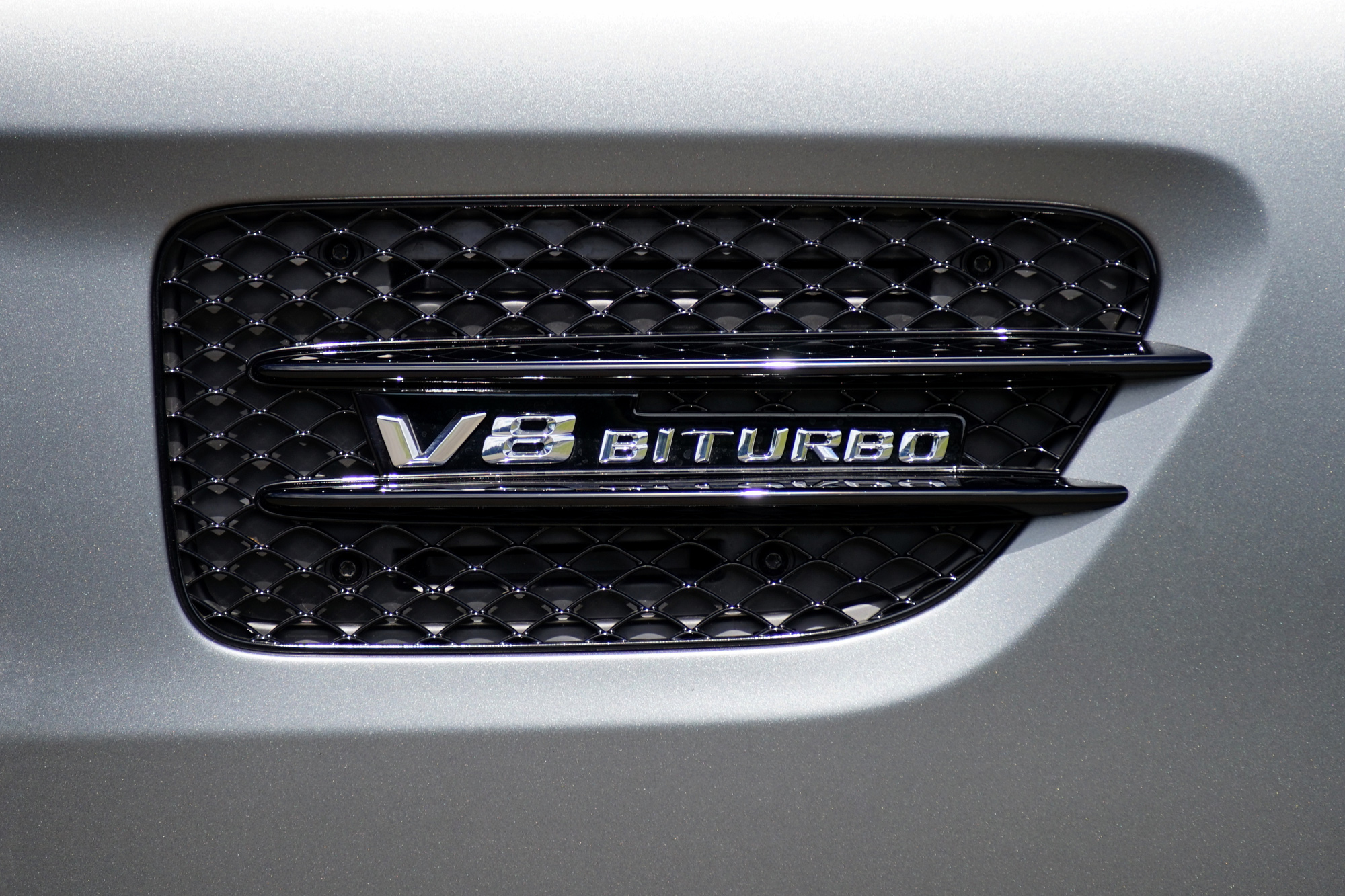 2016-AMG-V8-Biturbo